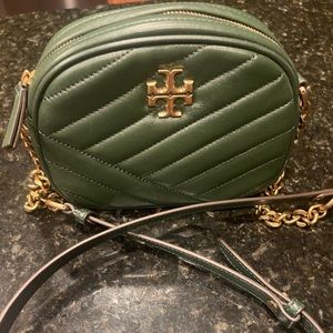Tory Burch Kira camera bag